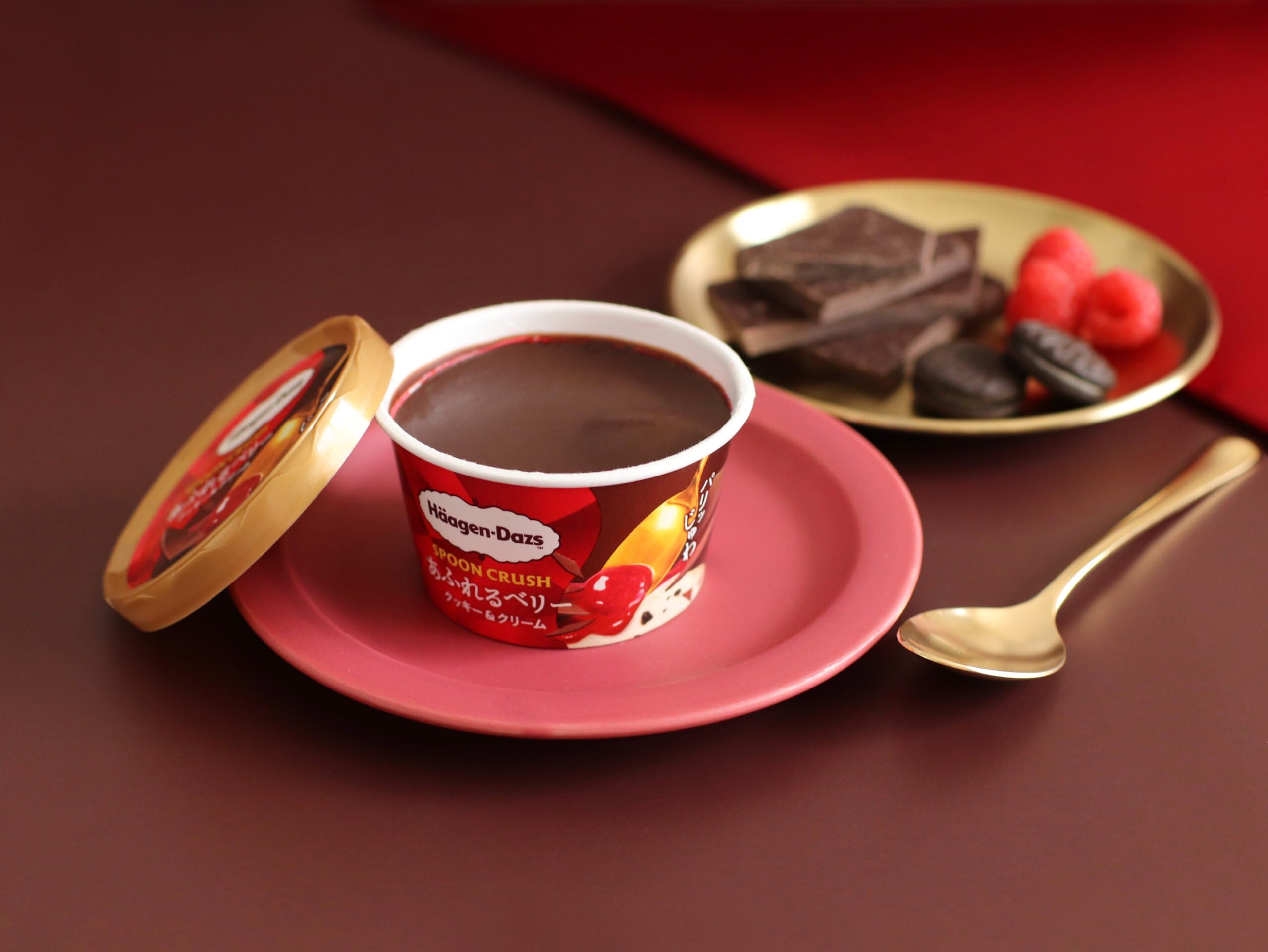 Amazon.co.jp: ハーゲンダッツSPOON CRUSH あふれるベリー クッキー
